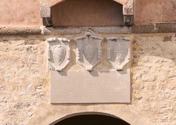 Motovun – von Mauern umgebenes Städtchen, alle istrischen Reize verflochten